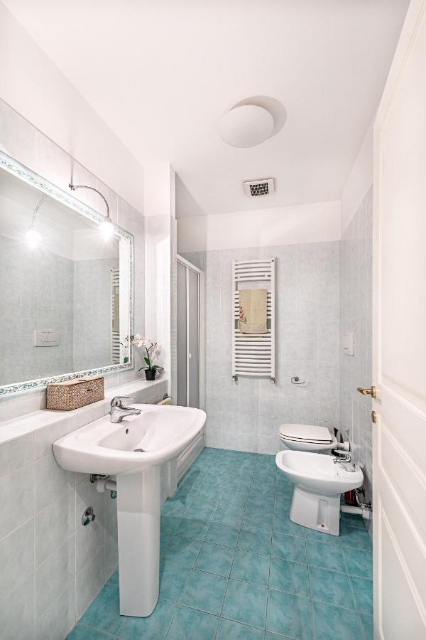 Gaudio Flat Near Ariston Theater By Wonderful Italy Apartamento Sanremo Exterior foto
