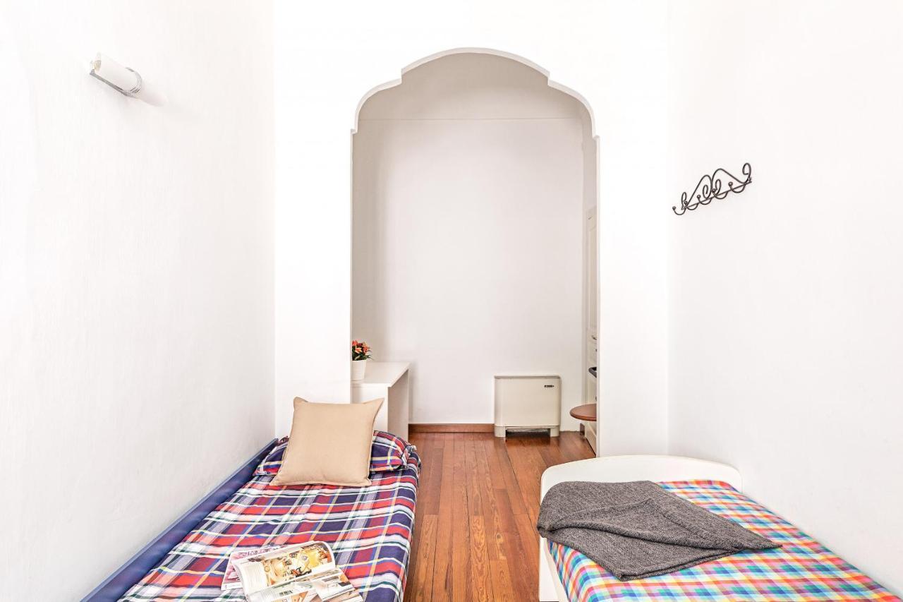 Gaudio Flat Near Ariston Theater By Wonderful Italy Apartamento Sanremo Exterior foto